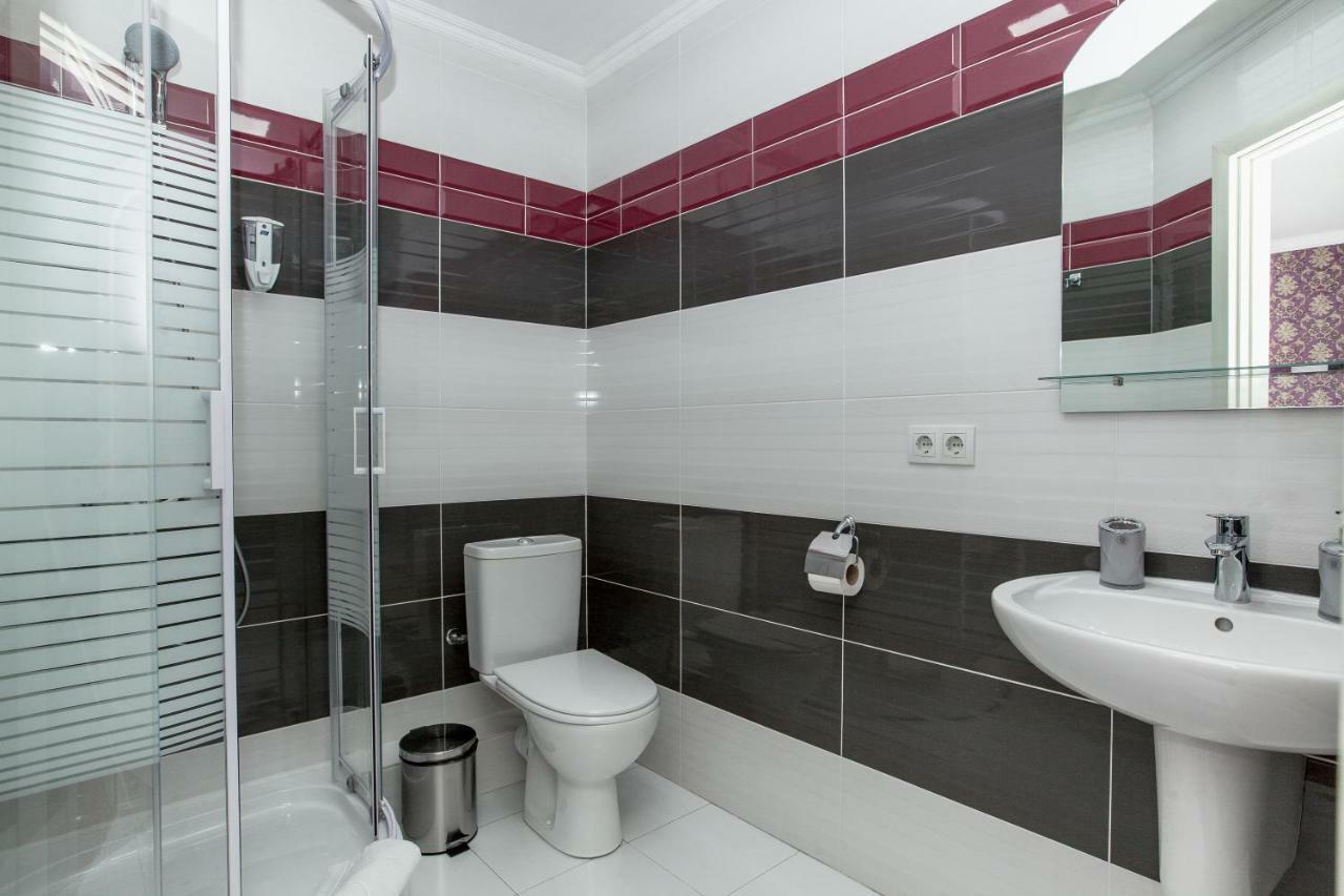 Mon Ami Hotel İvano-Frankivsk Dış mekan fotoğraf